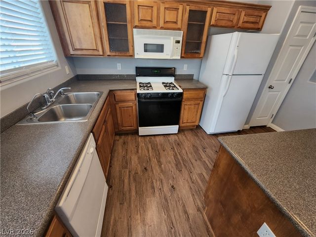 4009 YELLOW MANDARIN Avenue, North Las Vegas, NV 89081