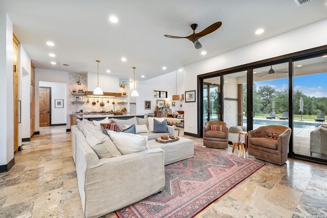 1170 HERBELIN RD, New Braunfels, TX 78132