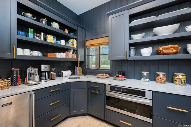 1170 HERBELIN RD, New Braunfels, TX 78132