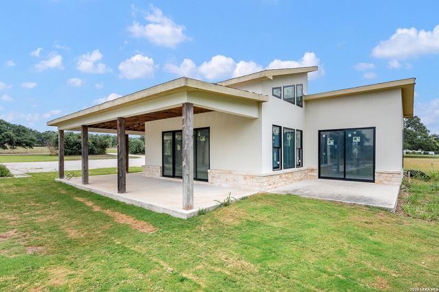 1170 HERBELIN RD, New Braunfels, TX 78132