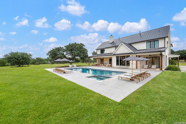 1170 HERBELIN RD, New Braunfels, TX 78132