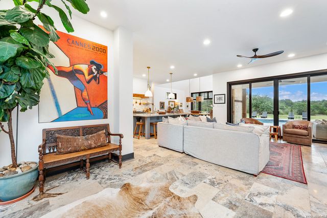 1170 HERBELIN RD, New Braunfels, TX 78132