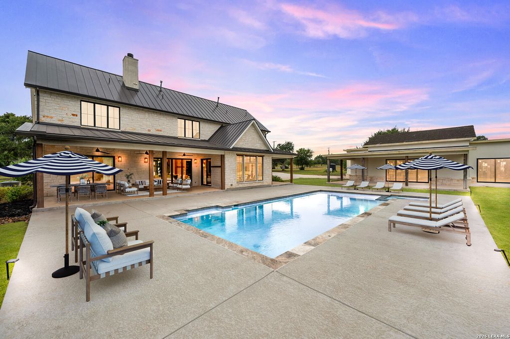 1170 HERBELIN RD, New Braunfels, TX 78132