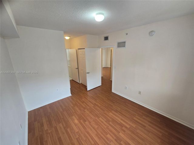11040 SW 196th Street 203, Cutler Bay, FL 33157
