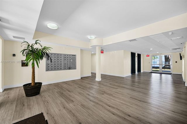 11040 SW 196th Street 203, Cutler Bay, FL 33157