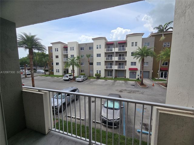 11040 SW 196th Street 203, Cutler Bay, FL 33157