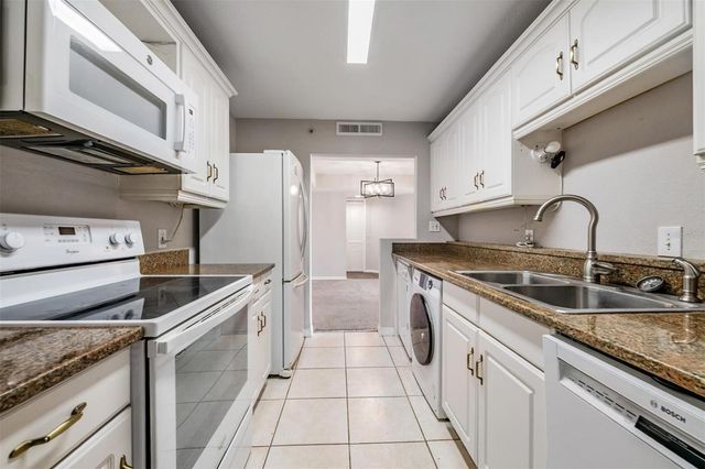 3211 W SWANN AVENUE 907, Tampa, FL 33609