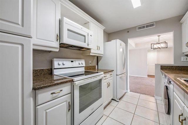 3211 W SWANN AVENUE 907, Tampa, FL 33609