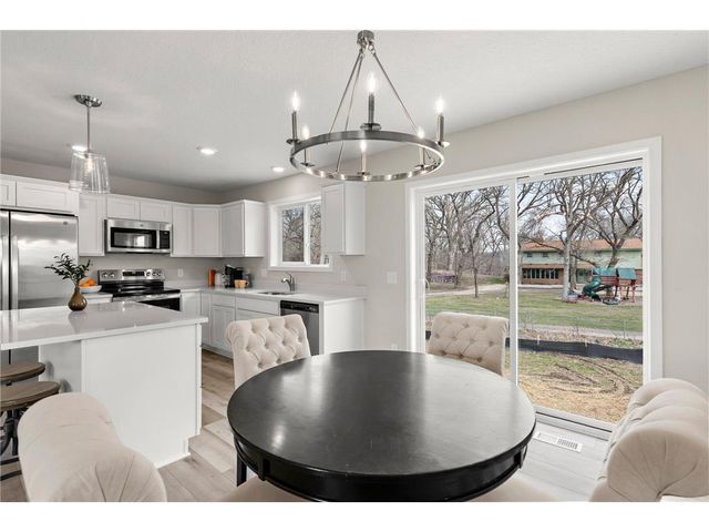 13 Kodiak Court, North Mankato, MN 56003