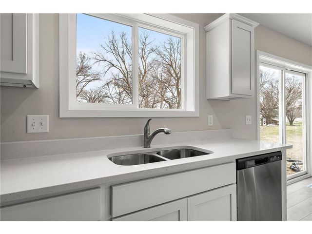 13 Kodiak Court, North Mankato, MN 56003