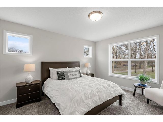 13 Kodiak Court, North Mankato, MN 56003