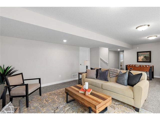 13 Kodiak Court, North Mankato, MN 56003