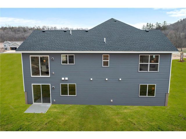 13 Kodiak Court, North Mankato, MN 56003