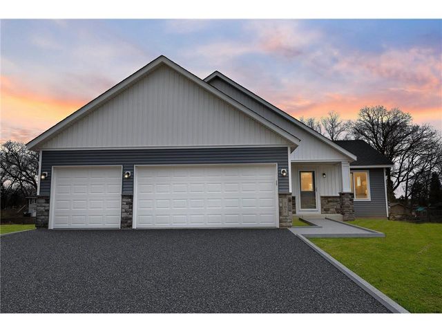 13 Kodiak Court, North Mankato, MN 56003