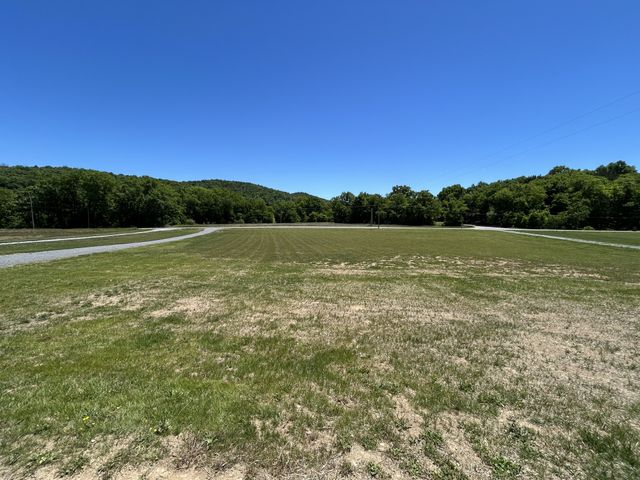 6595 Greenvale Rd, Watertown, TN 37184