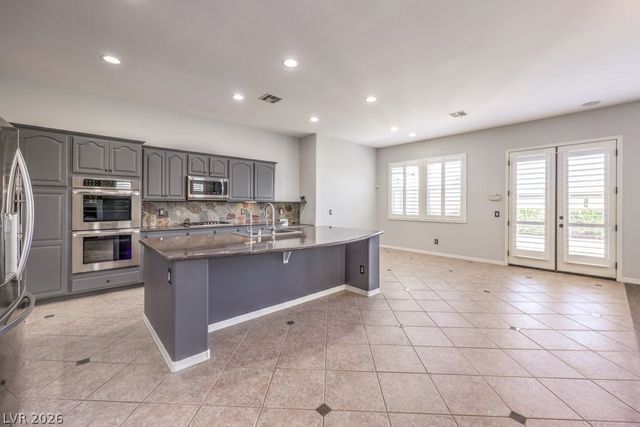 3212 Wisteria Tree Street, Las Vegas, NV 89135