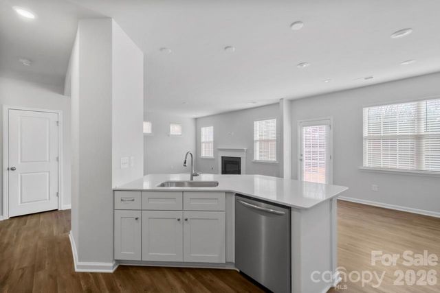 12807 Canterbury Castle Drive, Charlotte, NC 28273