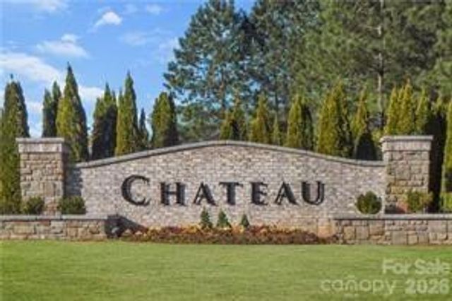 12807 Canterbury Castle Drive, Charlotte, NC 28273