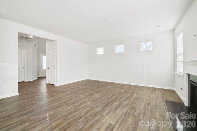 12807 Canterbury Castle Drive, Charlotte, NC 28273