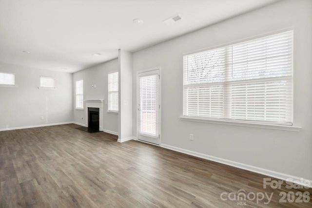 12807 Canterbury Castle Drive, Charlotte, NC 28273