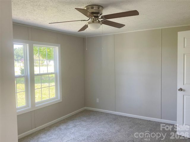 204 Conifer Drive, Statesville, NC 28625