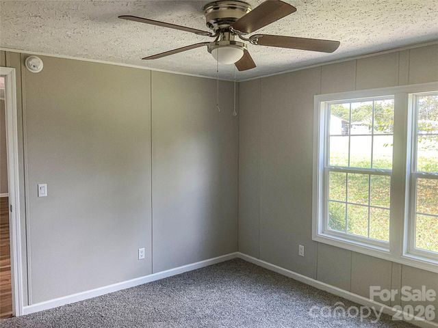 204 Conifer Drive, Statesville, NC 28625