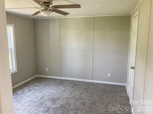 204 Conifer Drive, Statesville, NC 28625