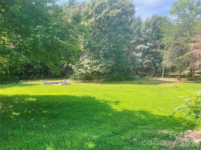 204 Conifer Drive, Statesville, NC 28625