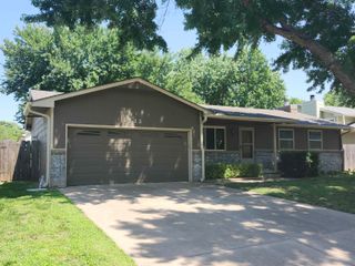 1532 N Rockwood Blvd, Mulvane, KS 67110