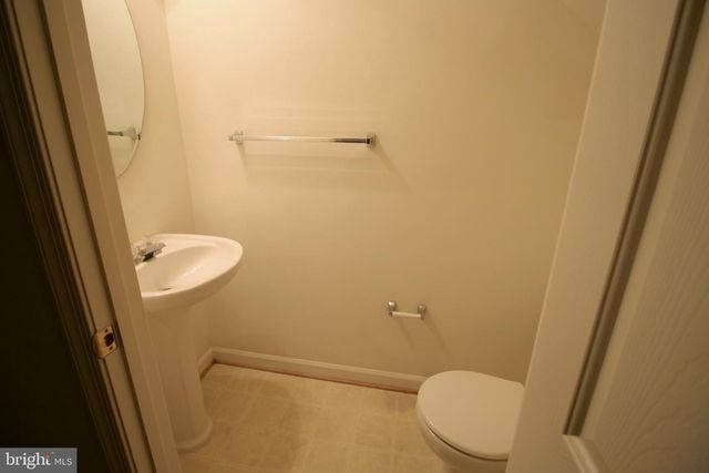 44501 POTTER TER, Ashburn, VA 20147