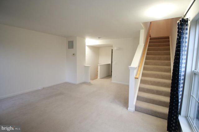 44501 POTTER TER, Ashburn, VA 20147
