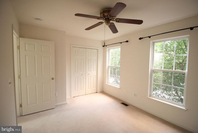 44501 POTTER TER, Ashburn, VA 20147