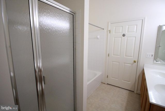 44501 POTTER TER, Ashburn, VA 20147