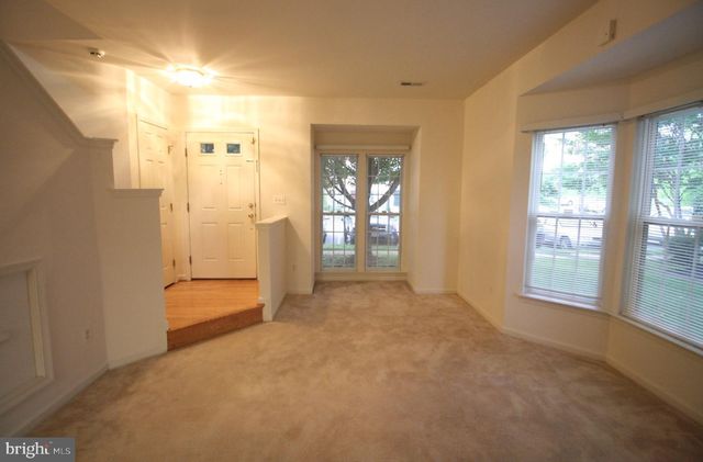 44501 POTTER TER, Ashburn, VA 20147