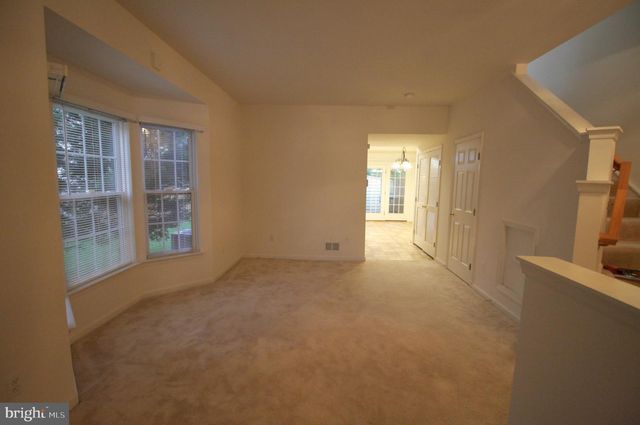 44501 POTTER TER, Ashburn, VA 20147