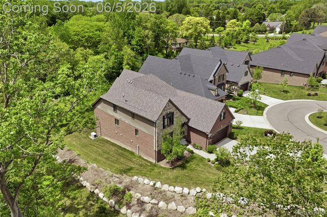 11701 Tuscany Court, Plymouth Charter Township, MI 48170