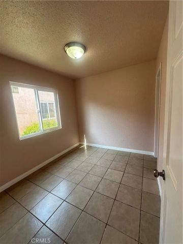 4243 Burns, Los Angeles, CA 90029