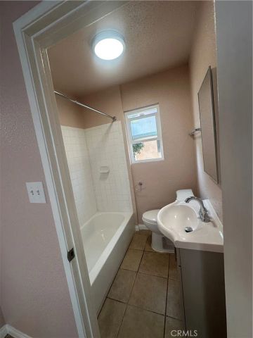 4243 Burns, Los Angeles, CA 90029