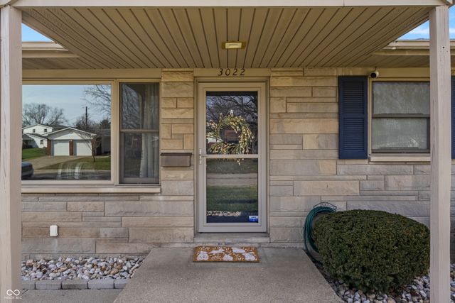 3022 Beech Drive, Columbus, IN 47203