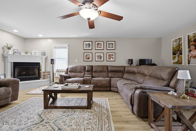 3022 Beech Drive, Columbus, IN 47203