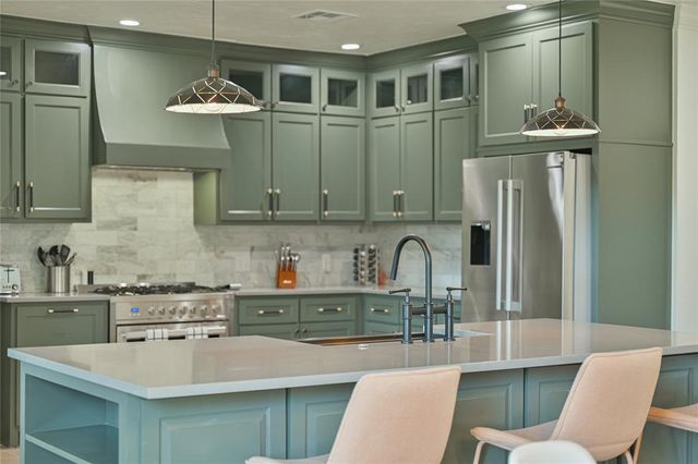 1129 NE 14 Street, Oklahoma City, OK 73117