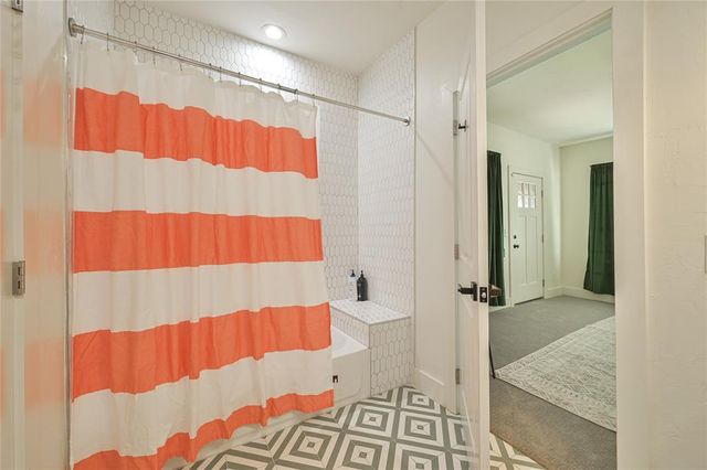 1129 NE 14 Street, Oklahoma City, OK 73117