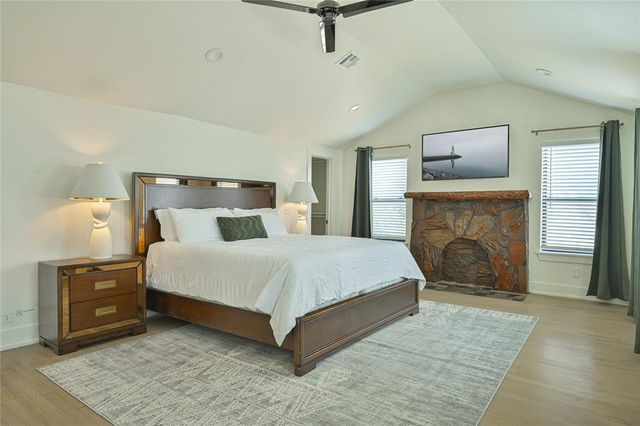 1129 NE 14 Street, Oklahoma City, OK 73117