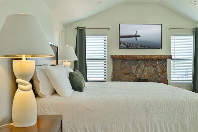 1129 NE 14 Street, Oklahoma City, OK 73117