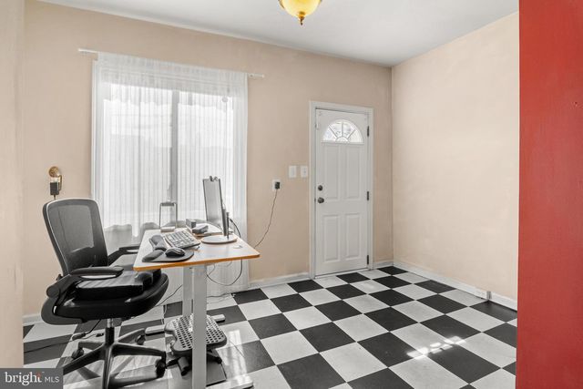 3 N MILTON AVE, Baltimore, MD 21224