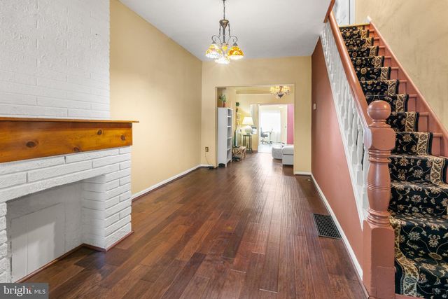 3 N MILTON AVE, Baltimore, MD 21224
