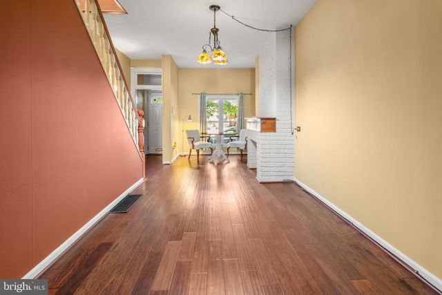 3 N MILTON AVE, Baltimore, MD 21224