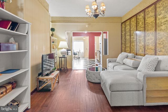 3 N MILTON AVE, Baltimore, MD 21224
