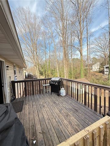 414 Hemlock Drive, Lawrenceville, GA 30046