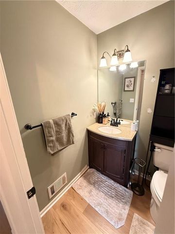 414 Hemlock Drive, Lawrenceville, GA 30046